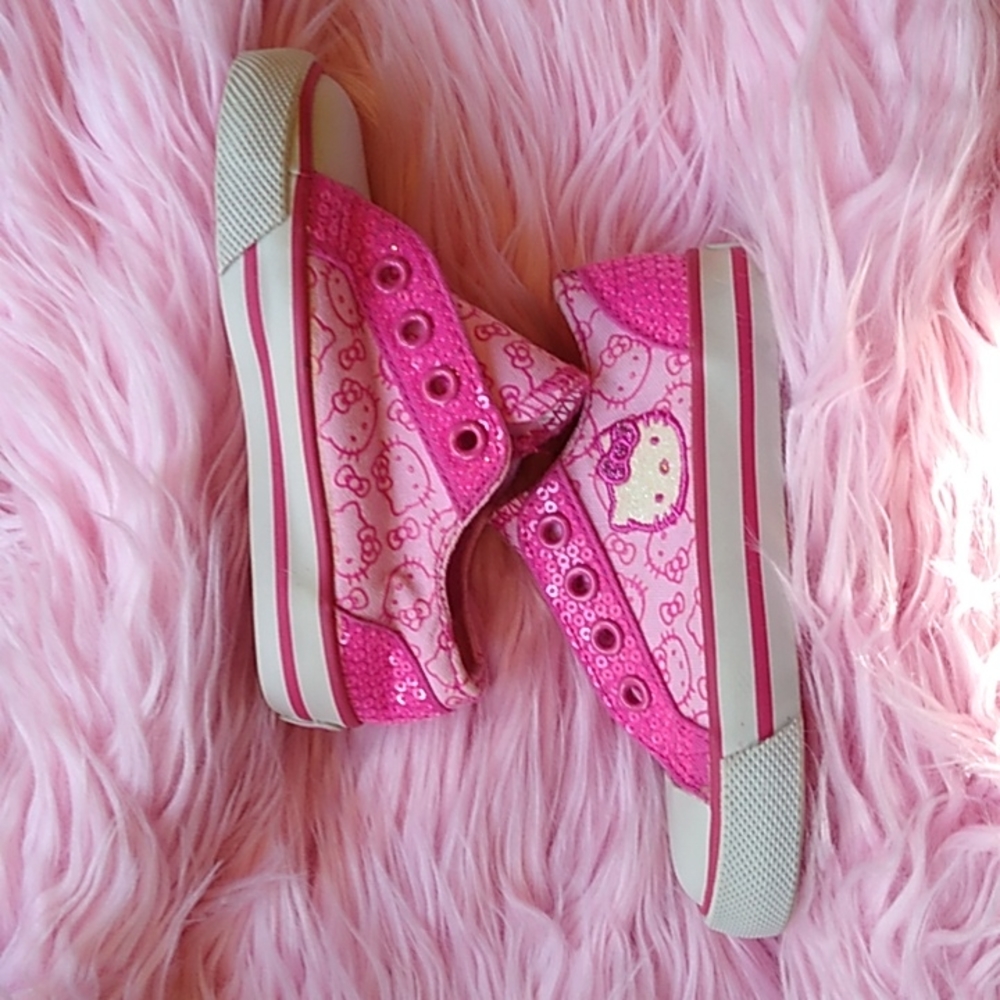 Hello Kitty Sanrio Little Girls Sneakers. Pinks & White. Sz 6M - Picture 6 of 11